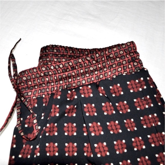 Zara Tapered Leg Patterned Pajama-Style Pant - Picture 5 of 5